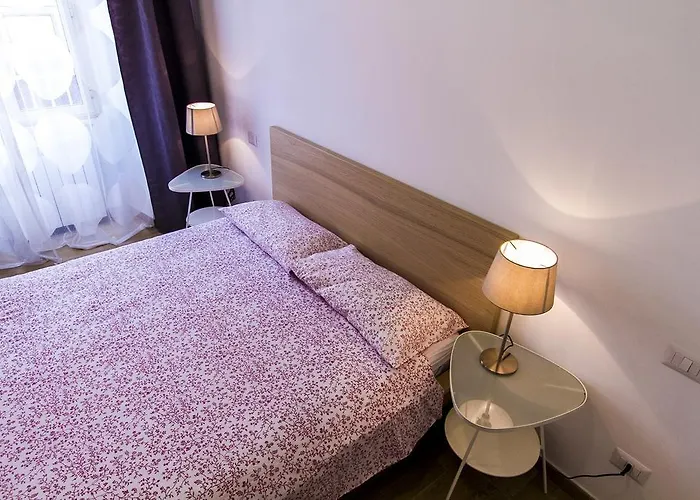 דירה Colossehome - Dream House Around The Corner From Colosseum רומא